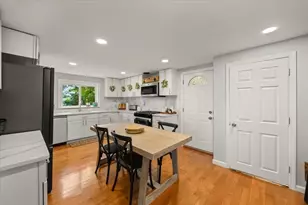 12 Randall Ave, Weymouth, MA 02189 - Photo 3