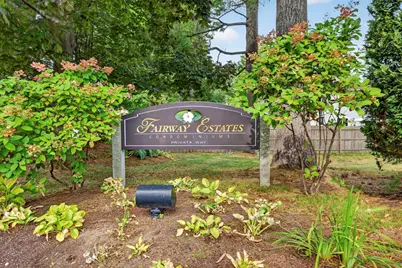 18 Fairway Cir #18, Natick, MA 01760 - Photo 39