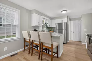 18 Fairway Cir, Natick, MA 01760 - Photo 11