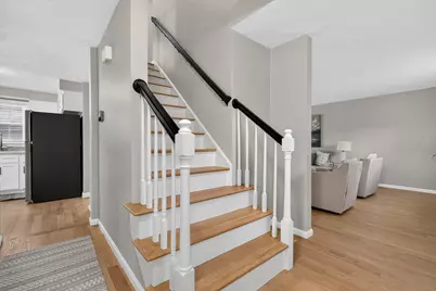 18 Fairway Cir #18, Natick, MA 01760 - Photo 5
