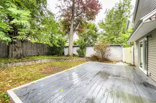 28 Wells Ave, Chicopee, MA 01020 - Photo 17