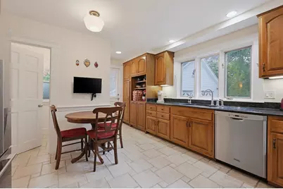 51 Bates Ave., Weymouth, MA 02190 - Photo 9