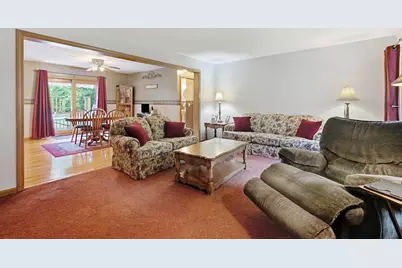 7 Thompson Street, Palmer, MA 01069 - Photo 11