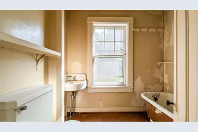 2185 Main St, Warren, MA 01092 - Photo 33