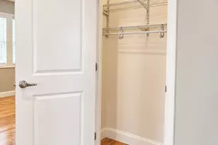 107 Neponset St, Boston, MA 02122 - Photo 19