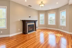 107 Neponset St, Boston, MA 02122 - Photo 9