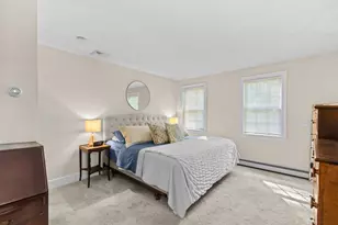 91B Tremont St, Carver, MA 02330 - Photo 33
