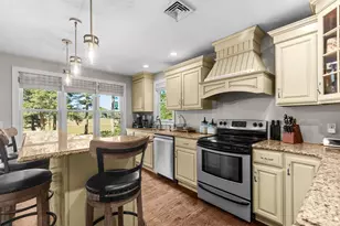 91B Tremont St, Carver, MA 02330 - Photo 13