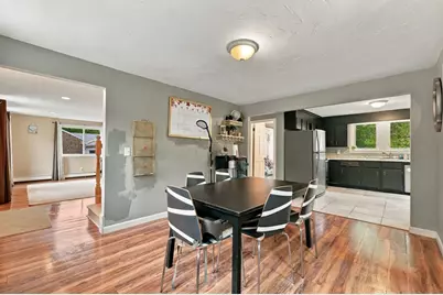 19 Louise Ln, Falmouth, MA 02540 - Photo 11