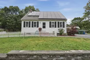 19 Louise Ln, Falmouth, MA 02540 - Photo 1