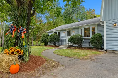 48 Sunset Drive, Northbridge, MA 01588 - Photo 3