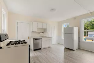 286 Albion St, Wakefield, MA 01880 - Photo 13