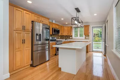 486 South St, Holbrook, MA 02343 - Photo 5