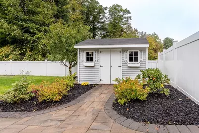 486 South St, Holbrook, MA 02343 - Photo 3