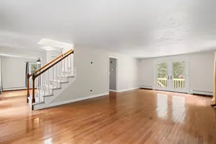 1 Nottingham Dr, Raynham, MA 02767 - Photo 7