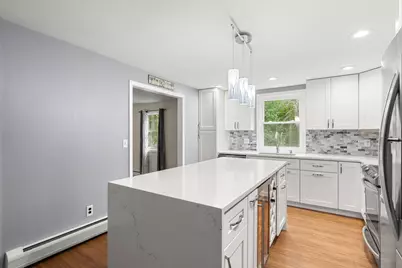 1 Nottingham Dr, Raynham, MA 02767 - Photo 9