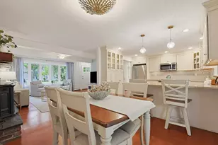 45 Surrey Dr, Mansfield, MA 02048 - Photo 3