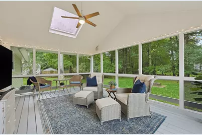 45 Surrey Dr, Mansfield, MA 02048 - Photo 35