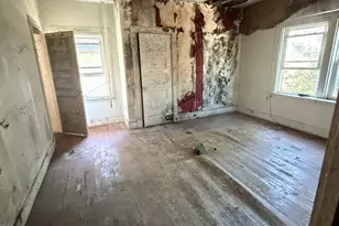 34 Rosedale St, Boston, MA 02124 - Photo 11