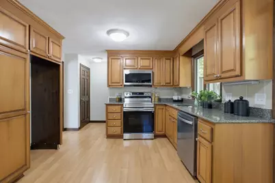 49 Gill St #1, Walpole, MA 02081 - Photo 7