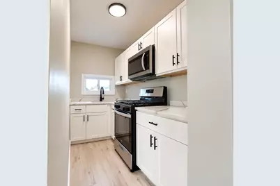 1653 Acushnet Ave #3, New Bedford, MA 02746 - Photo 5