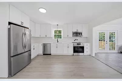 6 Sterling St, Leicester, MA 01524 - Photo 3