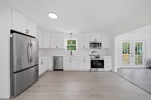 6 Sterling St, Leicester, MA 01524 - Photo 3