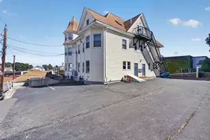 214 Malden St, Revere, MA 02151 - Photo 35
