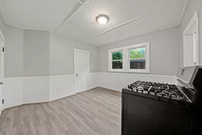 99 Laurel Ave, Haverhill, MA 01835 - Photo 7