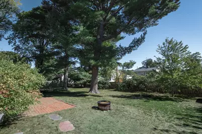 7 Pilgrim Rd, Reading, MA 01867 - Photo 21