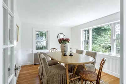 7 Pilgrim Rd, Reading, MA 01867 - Photo 7