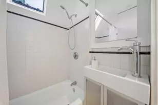 26 Spring Garden St, Boston, MA 02125 - Photo 25