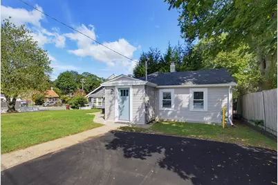 926 East St, Dedham, MA 02026 - Photo 3