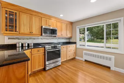 7 Cape Cod Ln, Canton, MA 02021 - Photo 3
