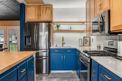 91 Currier St, Methuen, MA 01844 - Photo 15