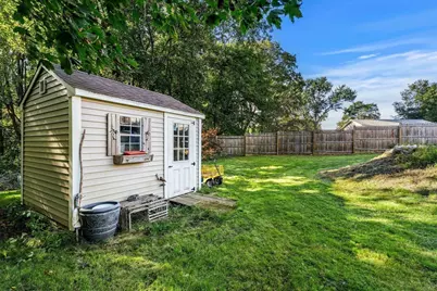91 Currier St, Methuen, MA 01844 - Photo 29