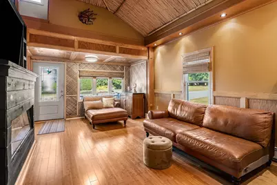 91 Currier St, Methuen, MA 01844 - Photo 3