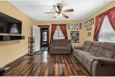 628 Cumberland Hill Rd, Woonsocket, RI 02895 - Photo 19