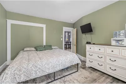 628 Cumberland Hill Rd, Woonsocket, RI 02895 - Photo 15