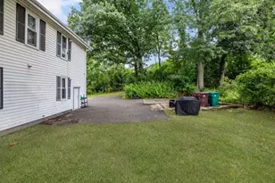 628 Cumberland Hill Rd, Woonsocket, RI 02895 - Photo 35