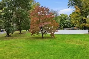 158 Rocky Hill Rd, Hadley, MA 01035 - Photo 37