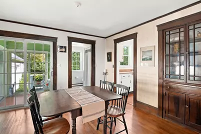 4 Henry Avenue, Woburn, MA 01801 - Photo 9
