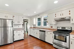 4 Henry Ave, Woburn, MA 01801 - Photo 11