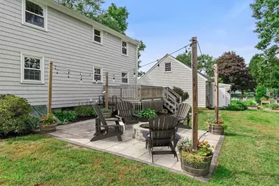 105 Beach St, Foxboro, MA 02035 - Photo 27