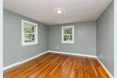 105 Beach St, Foxboro, MA 02035 - Photo 11