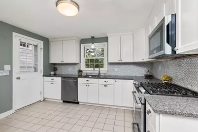 105 Beach St, Foxboro, MA 02035 - Photo 3