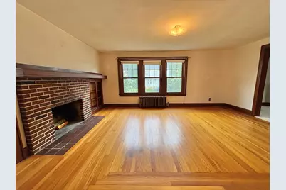 23 Keefe Avenue, Holyoke, MA 01040 - Photo 7