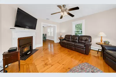21 Kernwood Ave, Beverly, MA 01915 - Photo 17