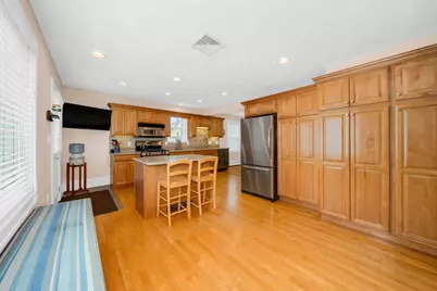 21 Kernwood Ave, Beverly, MA 01915 - Photo 5