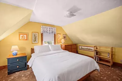 28 Mayflower St, Plymouth, MA 02360 - Photo 15